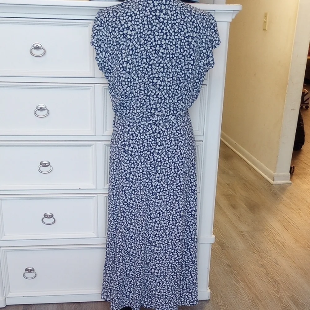 Reformation Blue and White Sleeveless V-Neck Sundress - Picture 6 of 10